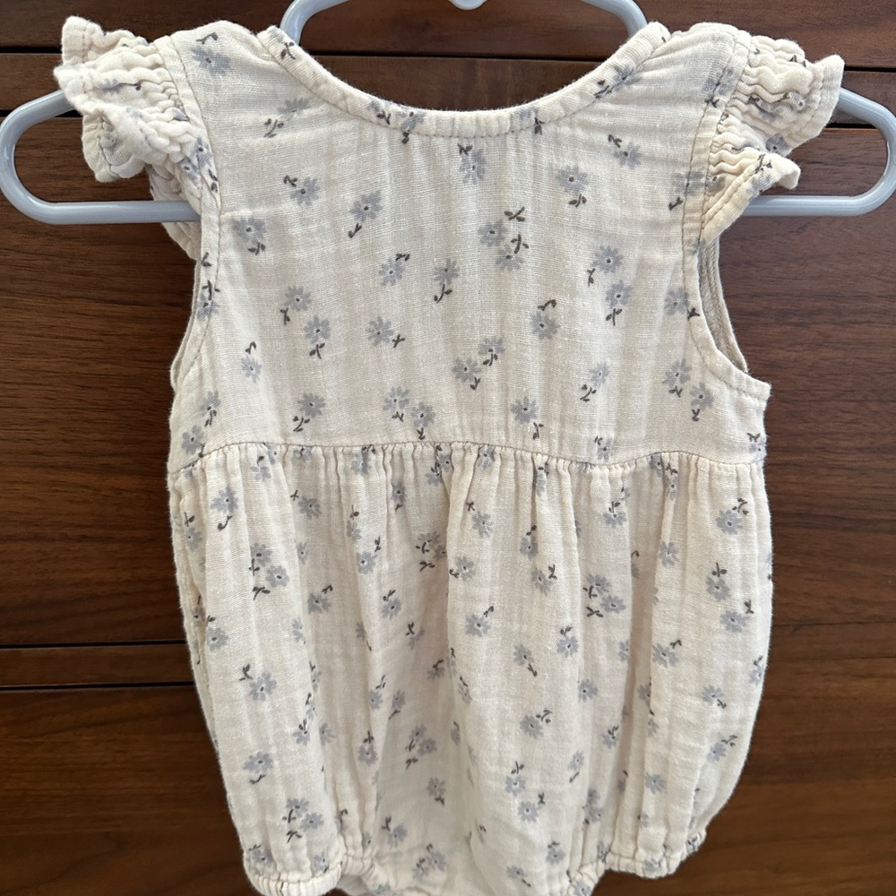 Rylee + Cru Amelia Romper - Blue Ditsy